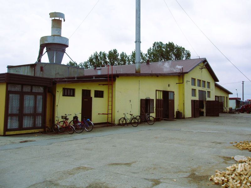 Nieruchomość przemysłowa z zakładem drzewnym - Polska centralna, powiat pabianicki