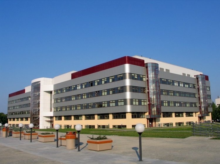 Wydział Technologii Drewna SGGW w Warszawie