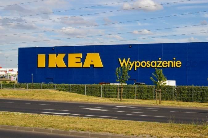 IKEA planuje sprzedaż parkiów handlowych za 900 mln euro