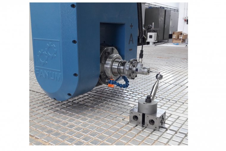System autokalibracji do wieloosiowych maszyn CNC