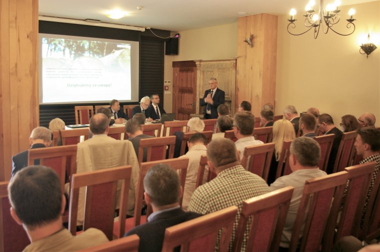 Narada przemysłu drzewnego w sprawie zagospodarowania drewna poklęskowego