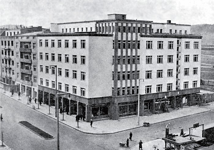 Gmach Pagedu w Gdyni przy ul. Świętojańskiej, 1935r.