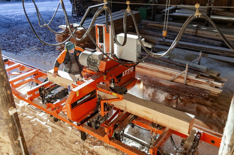 Trak LT70 w wersji elektrycznej 
