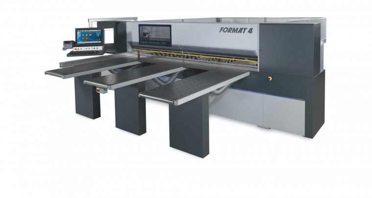 Przemysłowa pilarka panelową Mayer Kappa Automatic 100 dysponująca wysokością cięcia 95 mm umożliwia rozkrój kilku płyt w pakietach