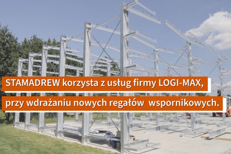 Wyposażenie magazynu w regały wspornikowe na blaty i płytę meblową