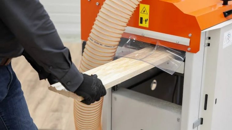 Wood-Mizer przedstawia strugarko-pilarkę MP220