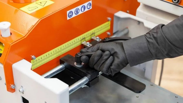 Wood-Mizer przedstawia strugarko-pilarkę MP220