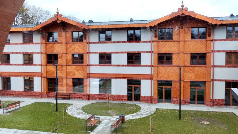 Nowy kompleks obiektów Zespołu Szkół Drzewnych i Leśnych w Garbatce-Letnisku