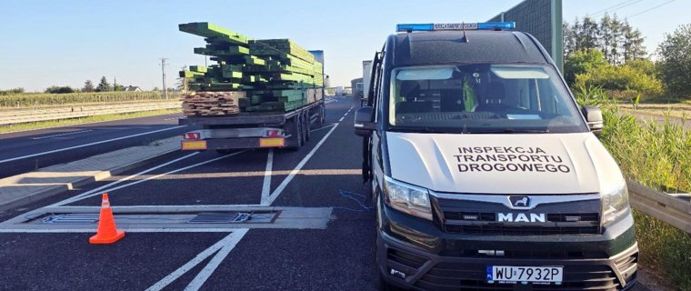 Transport drewna - zbyt duże ładunki to codzienność