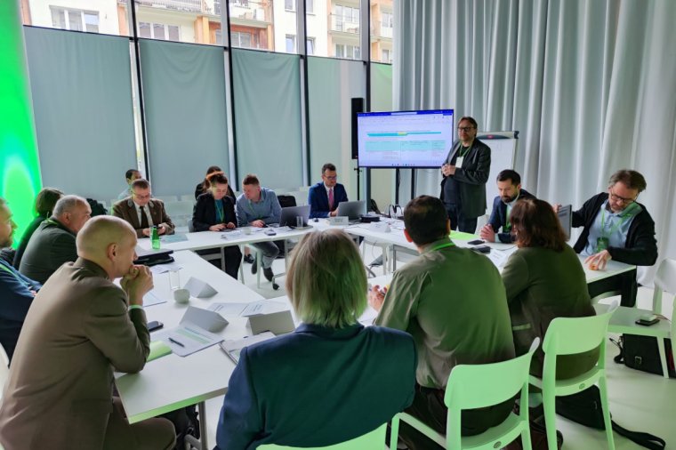 Projekt wytycznych i rekomendacji powstał m.in. w ramach prac „stolików tematycznych” podczas Ogólnopolskiej Narady o Lasach.