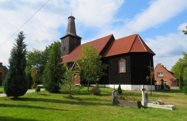 Drewniany kościół pw. św. Marcina Biskupa w Gwieździnie 