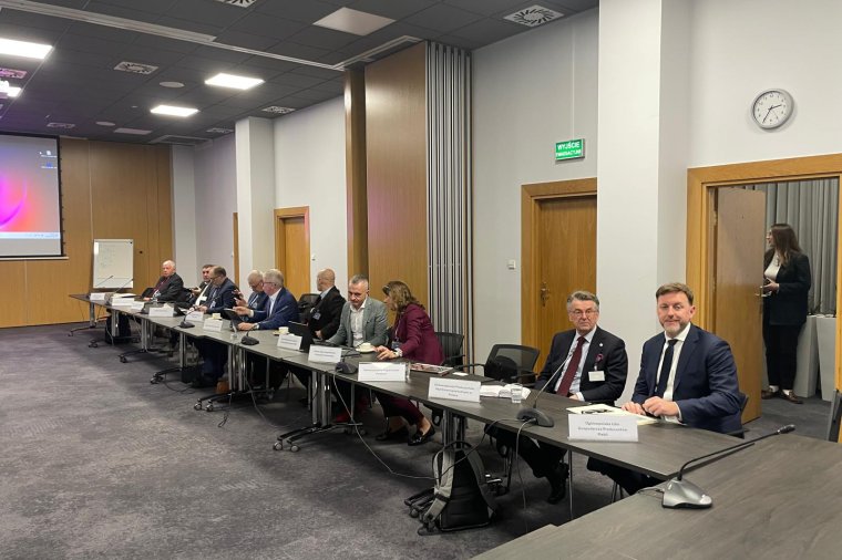 Rada ds. Przemysłu Drzewnego i Meblarskiego rozpoczęła prace