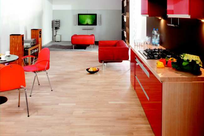 Deska barlinecka dąb<br>olej biały. fot. Barlinek