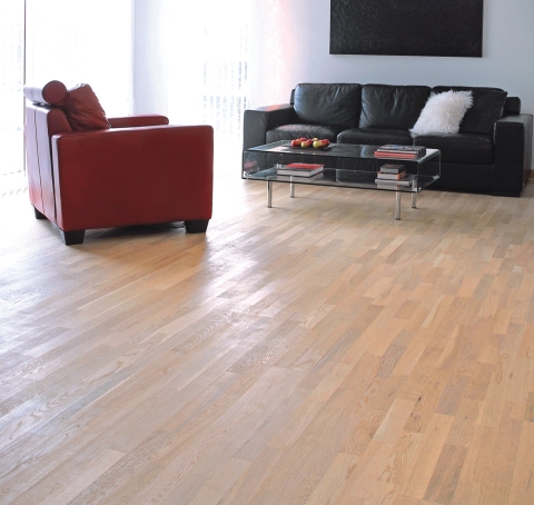 <center><small>Bielone drewno-Baltic Floor&reg;</small><center>