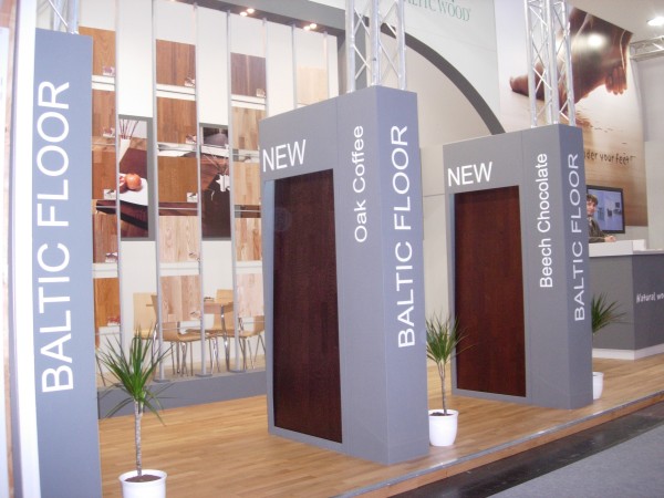 <center><font color=darkred><b>Bau 07 - Baltic Wood</center></b></font>
