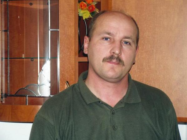 <center><font color=darkred><small><b> Mirosław Treder:</small><br> Obecnie lokalnym<br>przedsiębiorcom <br>sprzyjają także<br>Lasy Państwowe</b></font><center>