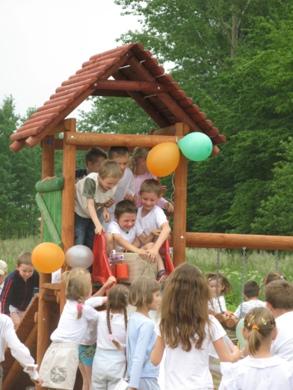 Plac zabaw w Murowie