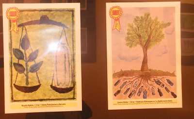 <font color=gray>Zdjęcia prac z wystawy</font>