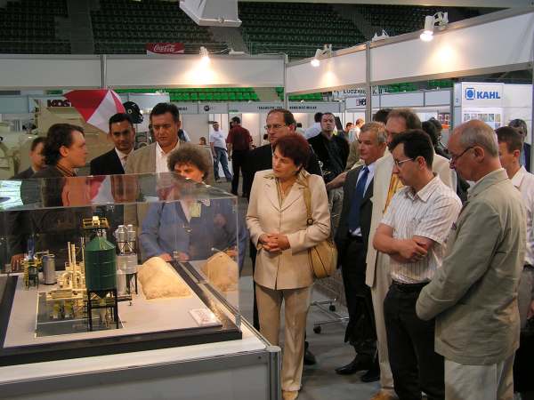 <CENTER>PELLETS-EXPO 2005</CENTER>
