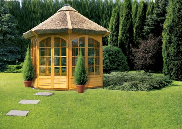 Altanka wykończona produktem Dulux