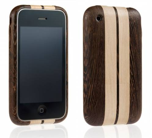 Holenderska firma Miniot oferuje drewniane obudowy do telefonów iPhone. Na zdjęciu model Cobra - połączenia drewna wenge i klonu