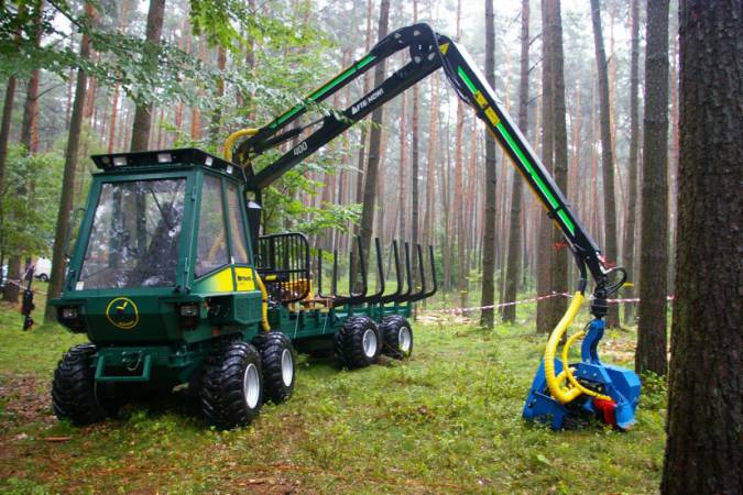 Harwester trzebieżowy Entracon Delaware