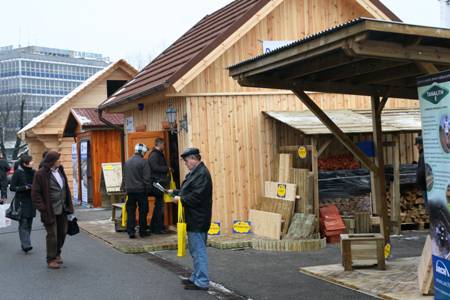 Wioska domów drewnianych na targach Budma 2010