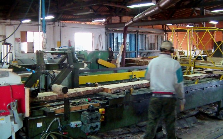 Efektywny proces produkcyjny, czyli jak zapewnić ciągłość produkcji przy jednoczesnej redukcji kosztów wytworzenia