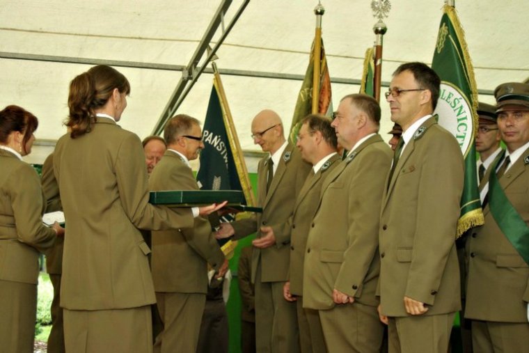 Obchody Dni Lasu zorganizowane przez  Związek Leśników Polskich w RP Regionu Pilskiego