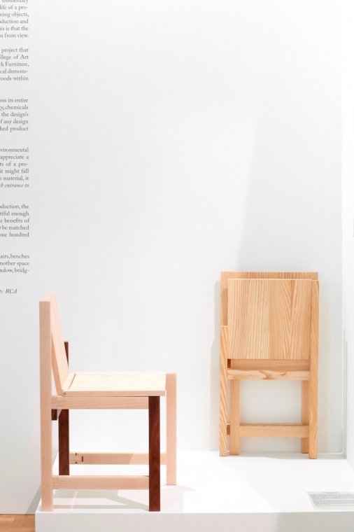 Instalacja Out of the Woods - projekt Folded Chair