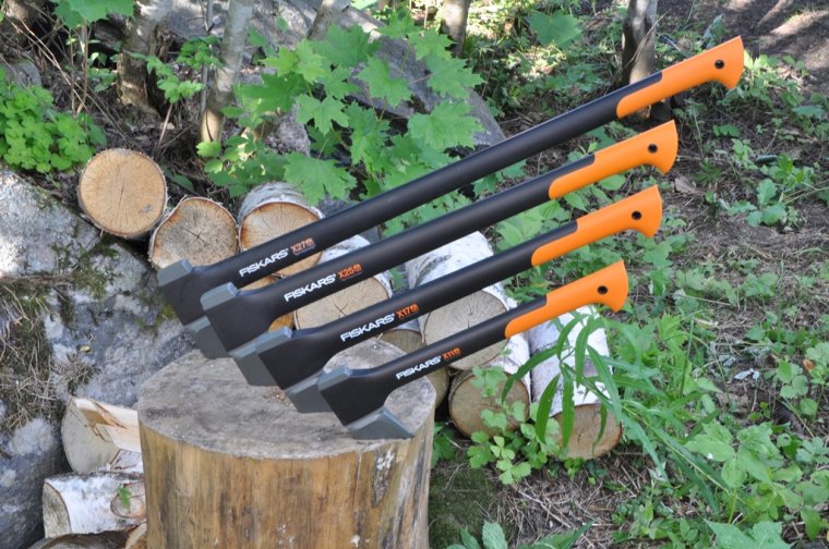 Portfolio siekier Fiskars 