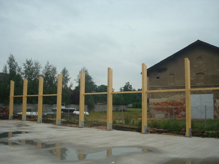 Fabryka Konstrukcji Drewnianych buduje nową halę dla stoczni jachtowej w Kątach Wrocławskich