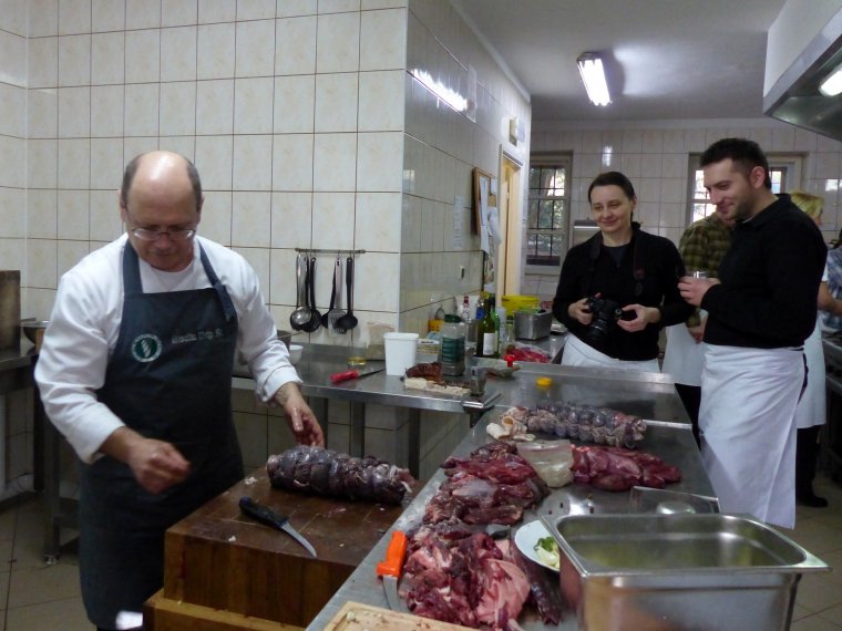 Prace w pałacowej kuchni