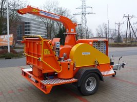Teknamotor Skorpion 350 SDB. Pierwszy polski mobilny rębak bębnowy tego typu