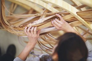 Drewniana instalacja „The Invisible Store of Happiness” powstanie na Clerkenweel Design Week