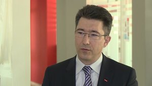 Polacy coraz częściej kupują okna dachowe klasy premium