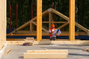 Tartakom grożą wysokie kary za sprzedaż drewna konstrukcyjnego bez znaku CE