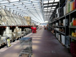 Fimal: przejrzysta prezentacja towarów i ich bezpieczne składowanie