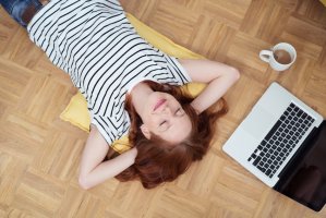 Ogrzewanie podłogowe a chemia parkieciarska - fakty i mity