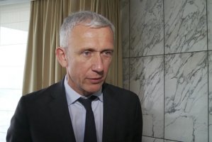 Niższe notowania euro osłabiły Arctic Paper