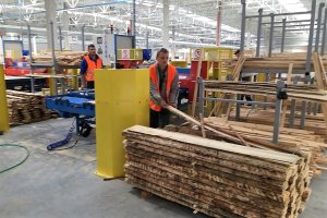 Stelmet opóźni wygaszenie produkcji w Wielkiej Brytanii