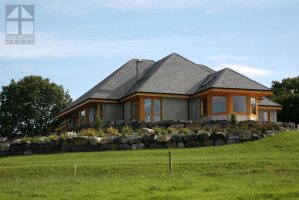 Danwood zawiesił ofertę publiczną akcji