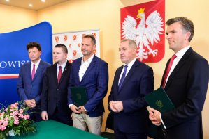 Do rządowego projektu strategicznego Budownictwo drewniane dołączyły stowarzyszenia