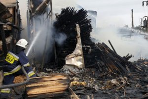 W ciągu tygodnia pięć pożarów w zakładach przerobu drewna