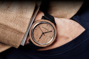 Drewniana biżuteria zadebiutowała na giełdzie