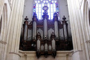 400-letnie organy spłonęły w pożarze katedry w Nantes