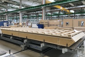 Steico uruchomiło III linię prefabrykacji budynków drewnianych