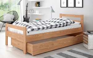 Solidne łóżko drewniane - z jakiego drewna? 