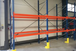 Pewny partner w kwestii regałów paletowych, wspornikowych - Logimax Polska