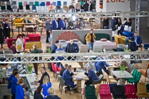 MEBLE POLSKA 2022: Bezpłatne bilety tylko w przedsprzedaży online